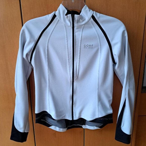 Gore Windstopper Soft Shell Bike Jacket w/Removable Sleeves - Picture 2 of 6